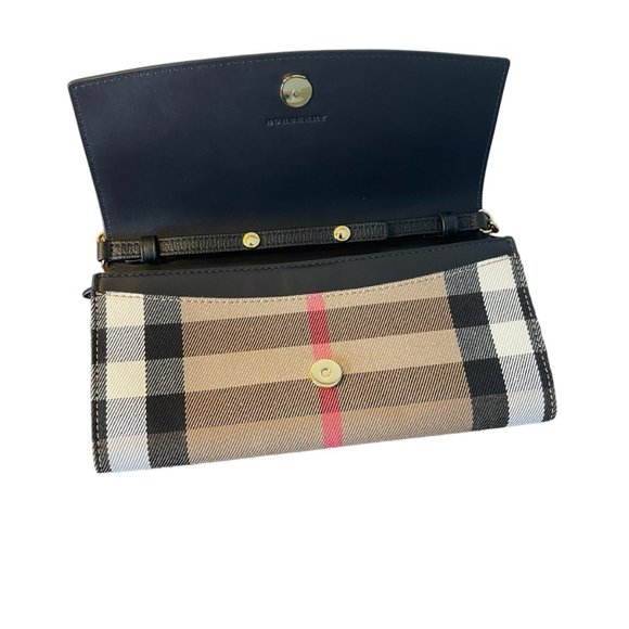 Burberry Henley Check Chain Crossbody Wallet Bag Leather & Fabric Black - Picture 11 of 13